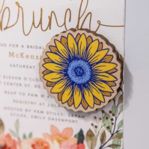 Alternative view of Wooden Sunflower Magnet